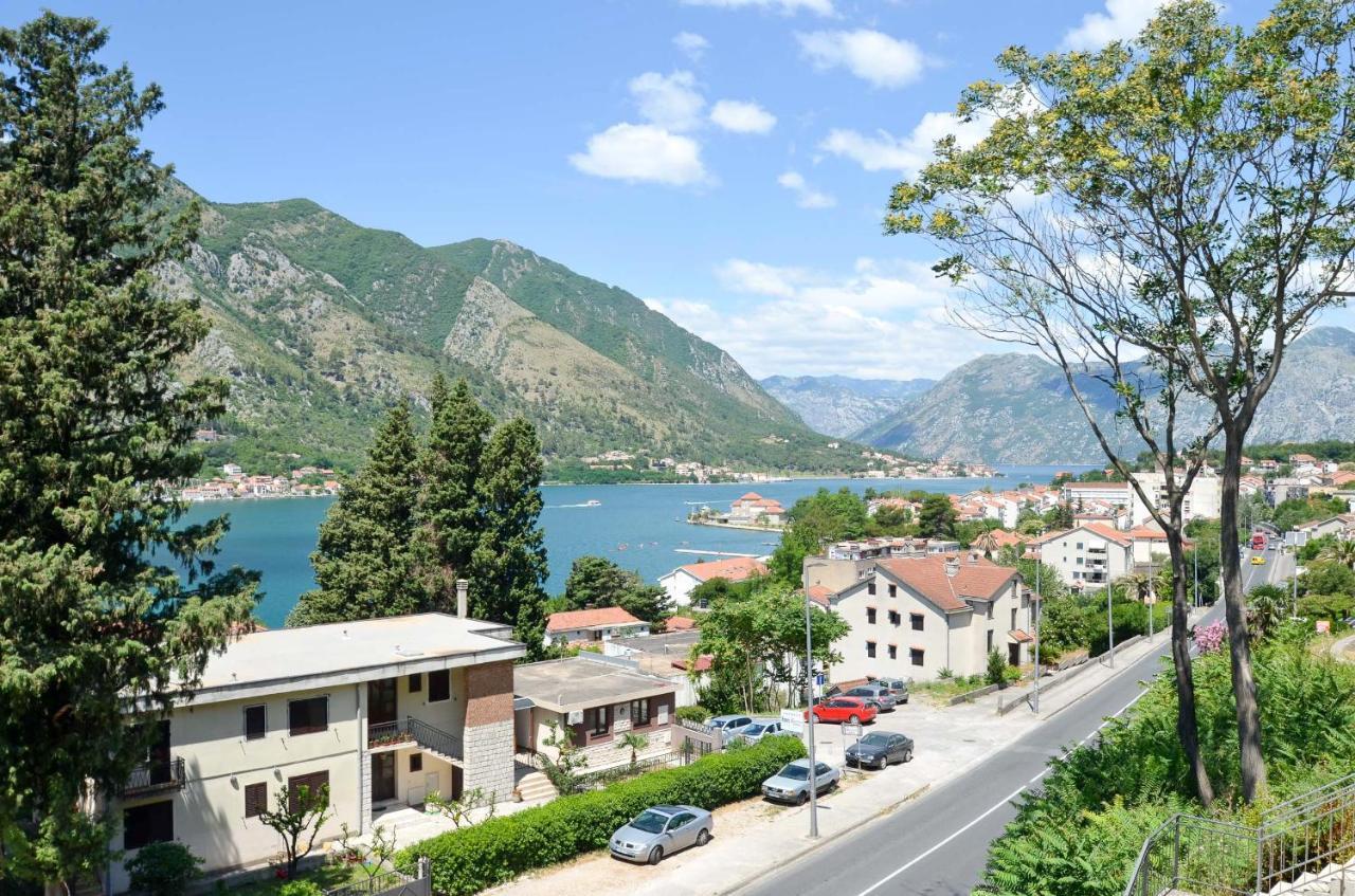 Bay View Apartments Kotor Luaran gambar