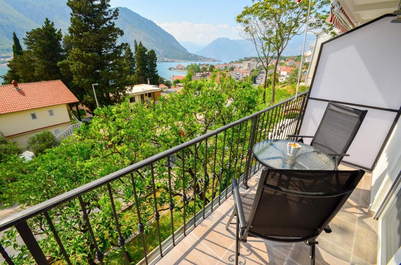 Bay View Apartments Kotor Luaran gambar