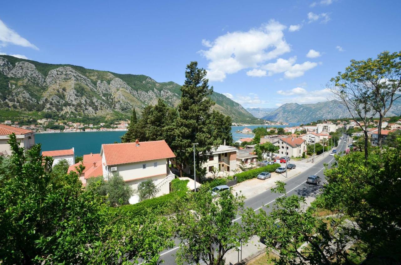 Bay View Apartments Kotor Luaran gambar