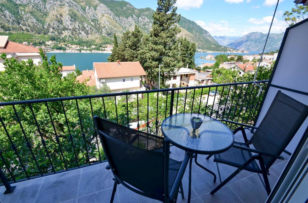 Bay View Apartments Kotor Luaran gambar