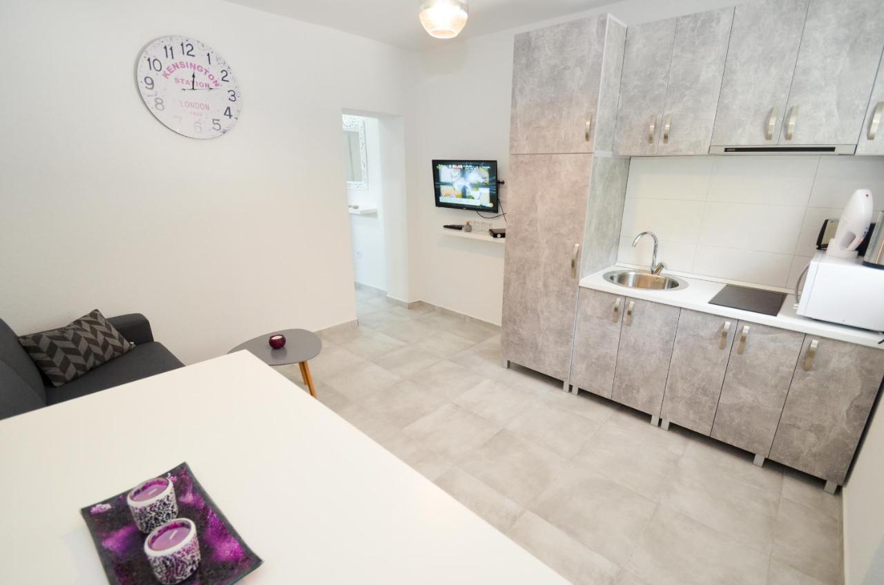 Bay View Apartments Kotor Luaran gambar